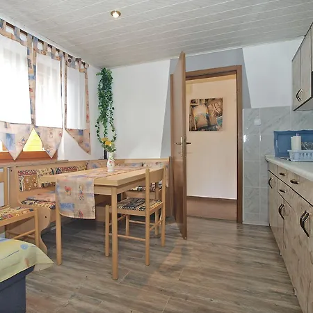 Lovre 1605 Apartman *