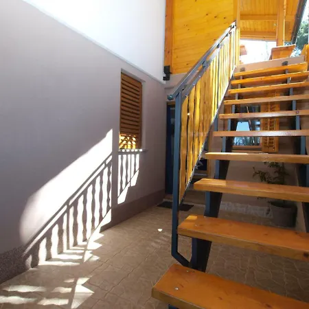 Apartman Lovre 1605 Medulin