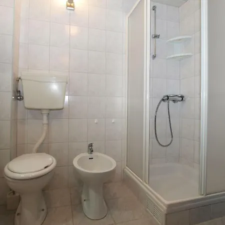 Apartman Lovre 1605